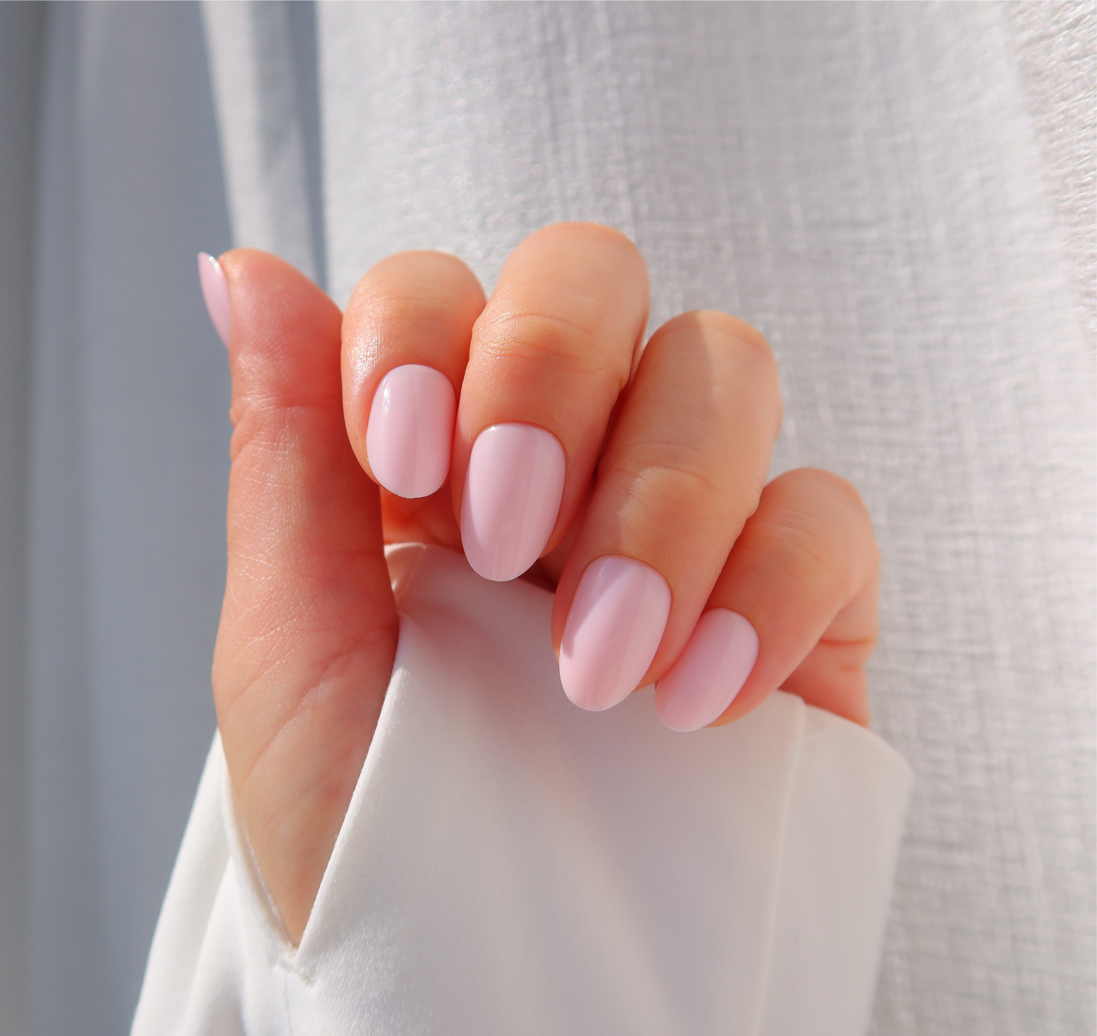 Sophie   (acrylic•short oval)
